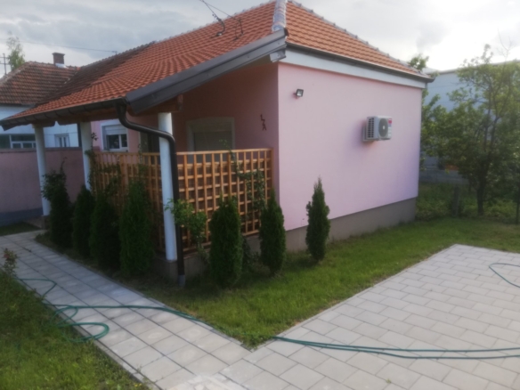 KUĆA U OKOLINI KRUŠEVCA