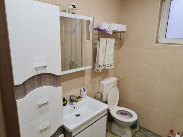 STAMBENO POSLOVNI OBJEKAT U VIDOVDANSKOJ