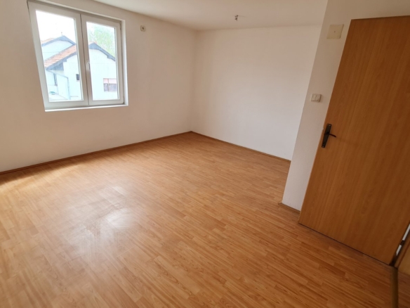 DUPLEKS ŠIRI CENTAR