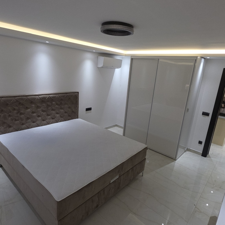 3- Etazna kuća