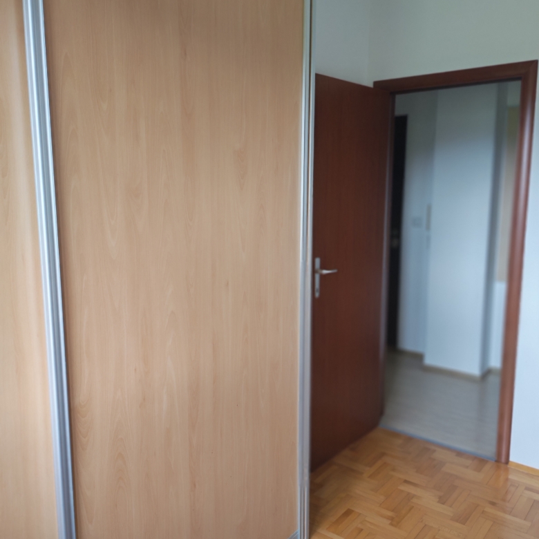 Četvorosoban stan Obilićeva