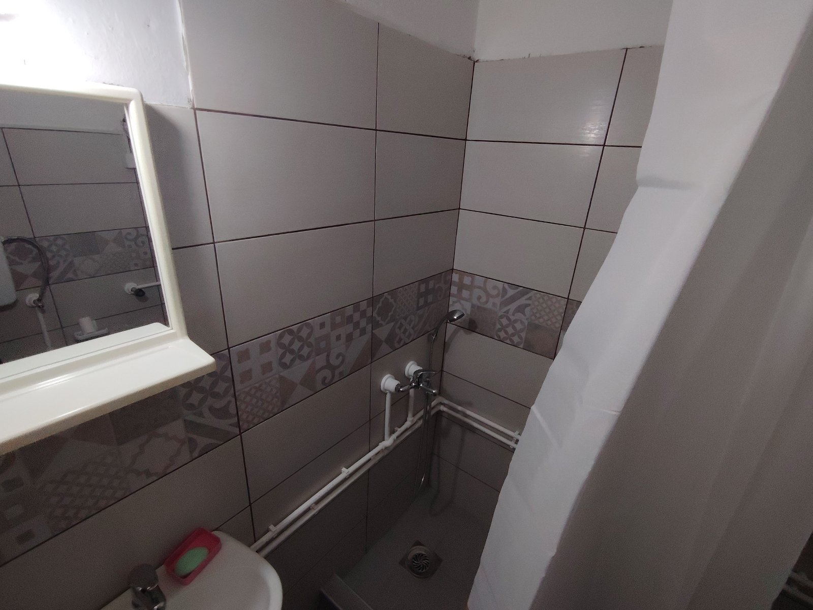 1000017048 Кућа за издавање