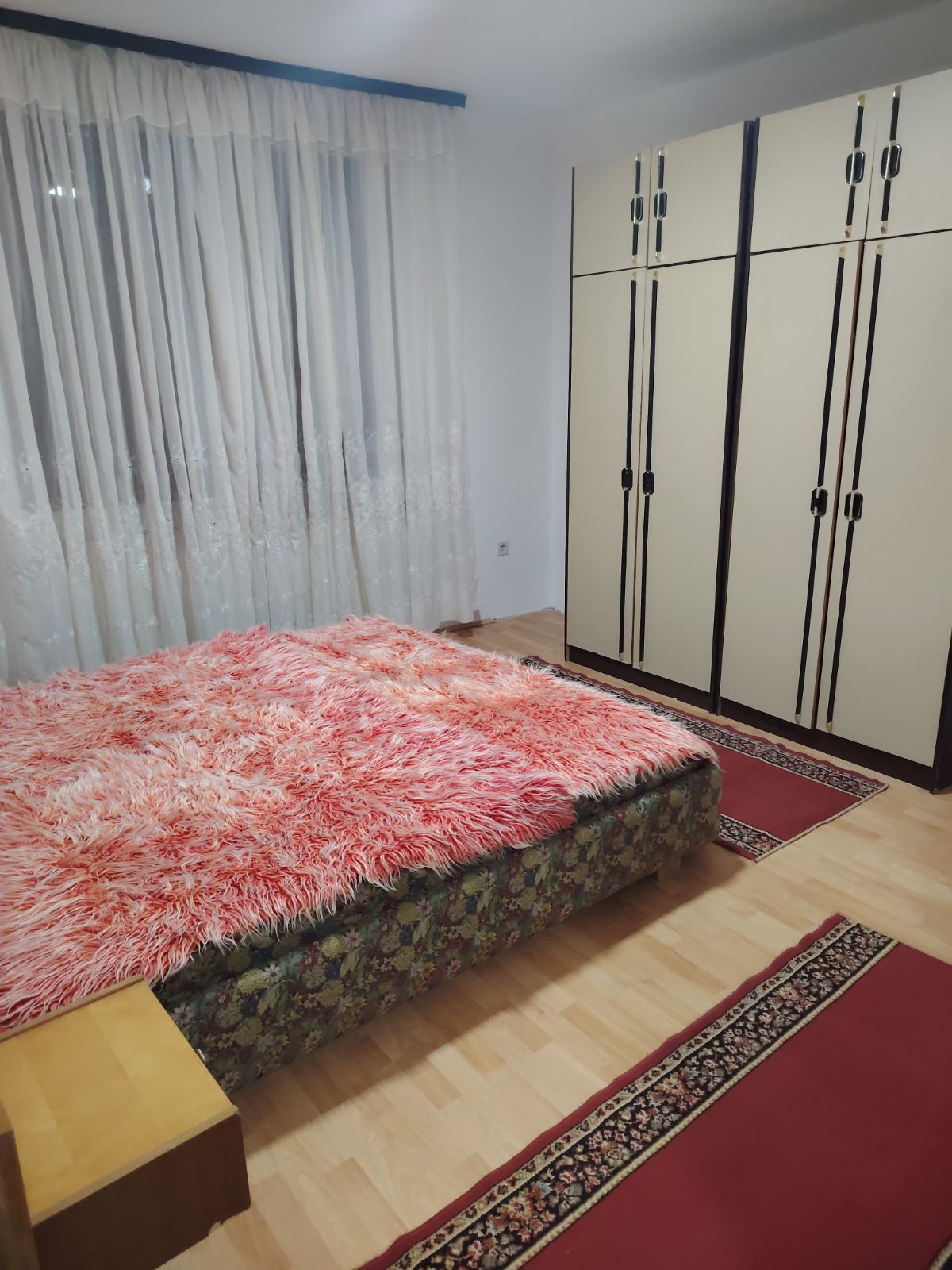 1000017058 Кућа за издавање