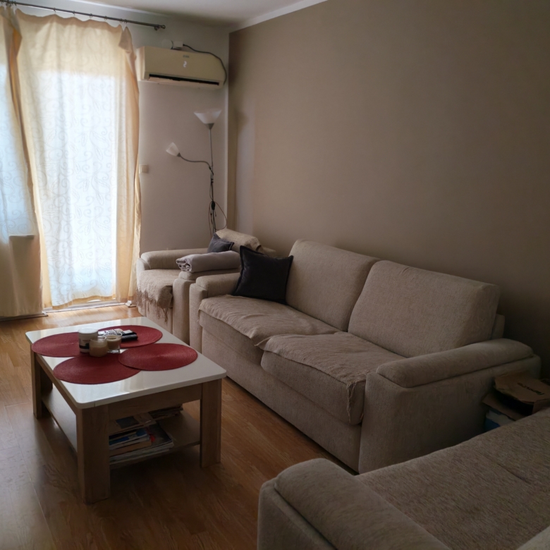 Dvoiposoban stan Nova pijaca