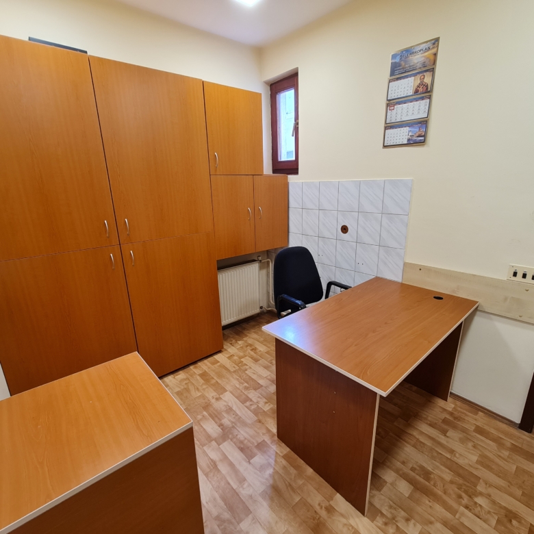 Poslovni prostor za izdavanje Balkanska