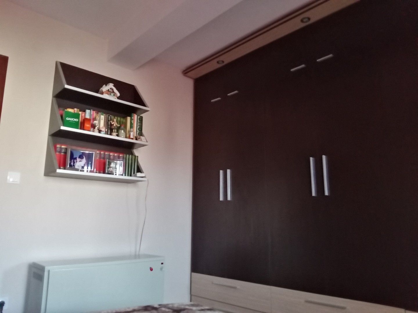 Trosoban stan na prodaju Majke Jugovića